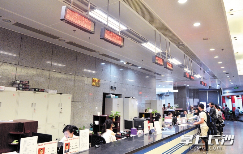 柳州同城24小时医保提取(同城医保卡转移怎么办理)