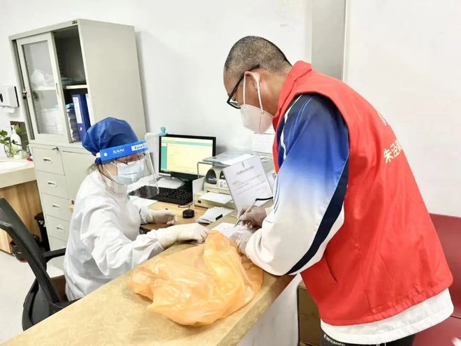 柳州24小时高价回收医保(24小时高价回收医保医保套出)